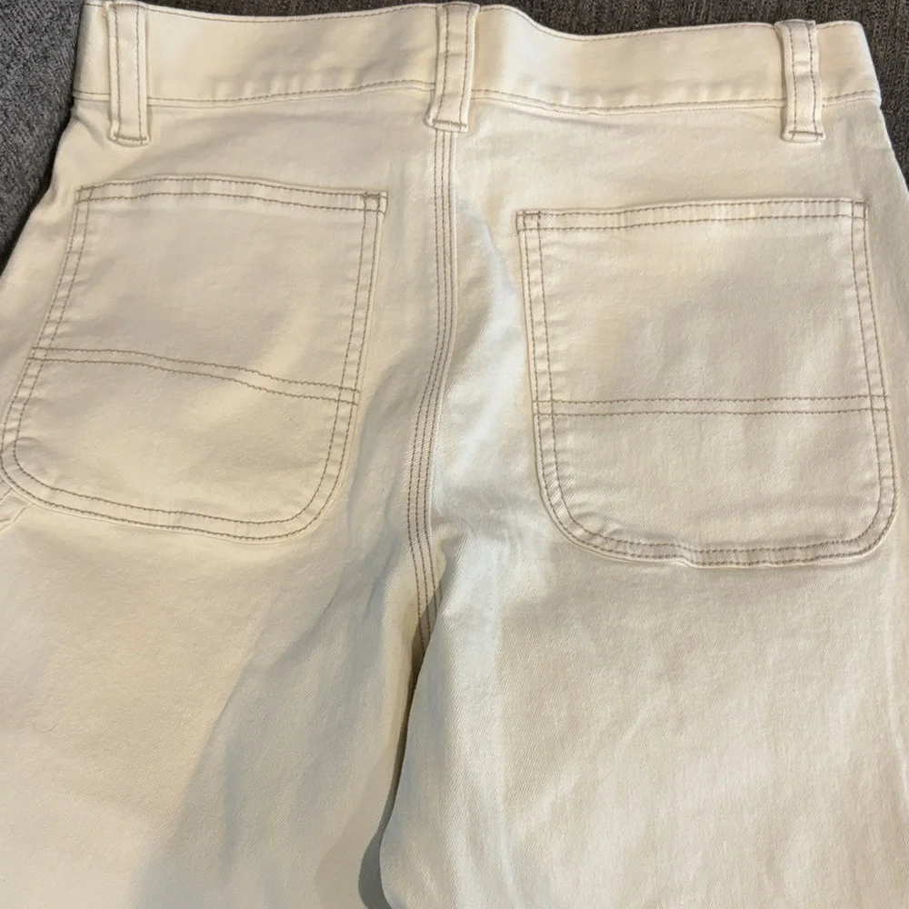 OAK + FORT Off-White Cropped Ankle /Cargo Pants - Picture 4 of 4
